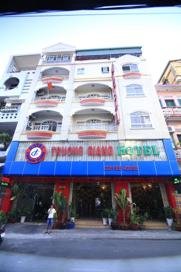 Truong Giang Hotel Cidade de Ho Chi Minh Exterior foto